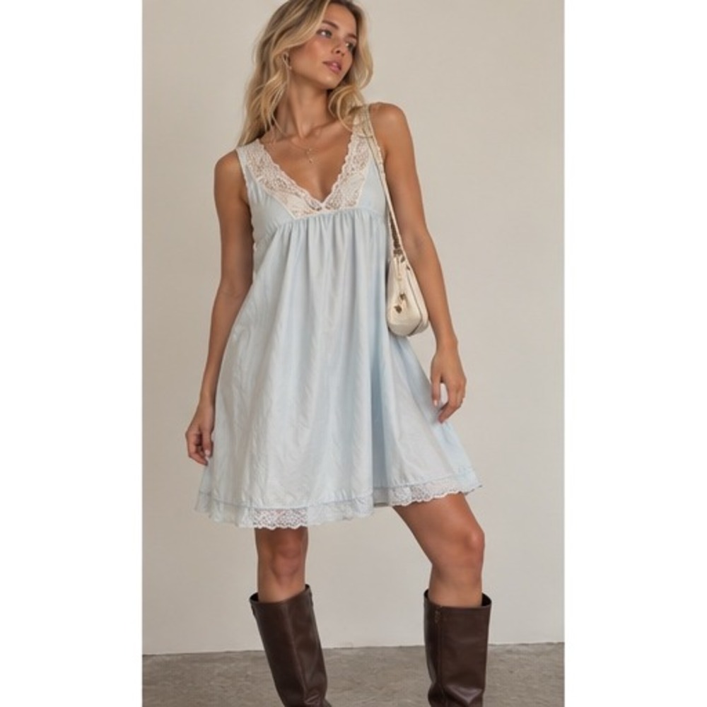 Vintage Light Blue Lace Trim Sleeveless Nightgown Chemise Dress Y2K